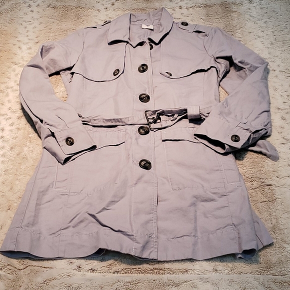 Cabi Tanner Grey Thin Button and Belted Trench Coat Top or Jacket Size XS - Picture 2 of 5